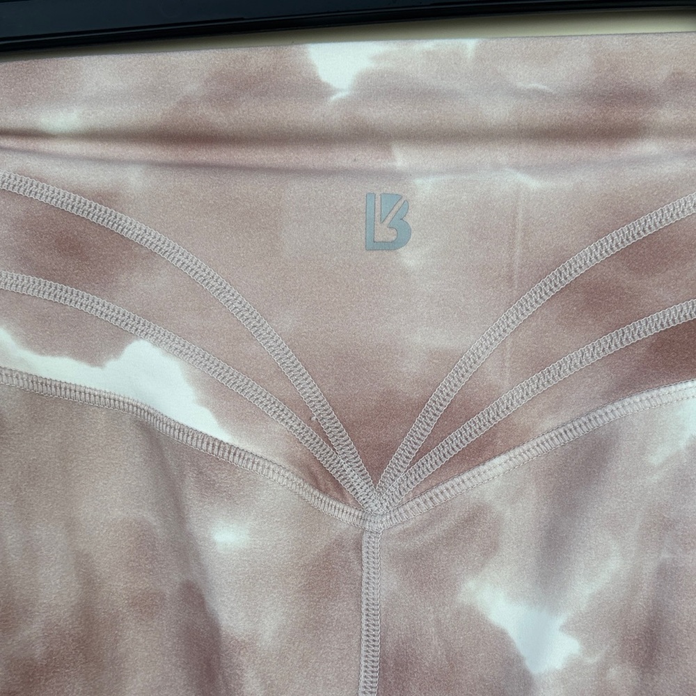 BuffBunny Pink and White Tie-Dye Leggings - Picture 4 of 7